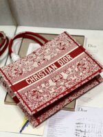 Diro Book Tote - Image 10