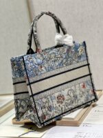 Diro Book Tote - Image 7