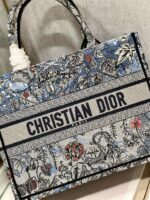 Diro Book Tote - Image 8