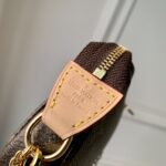 Louis Vuitton Pochette-M82510-15.5*10.5*4CM - Image 3