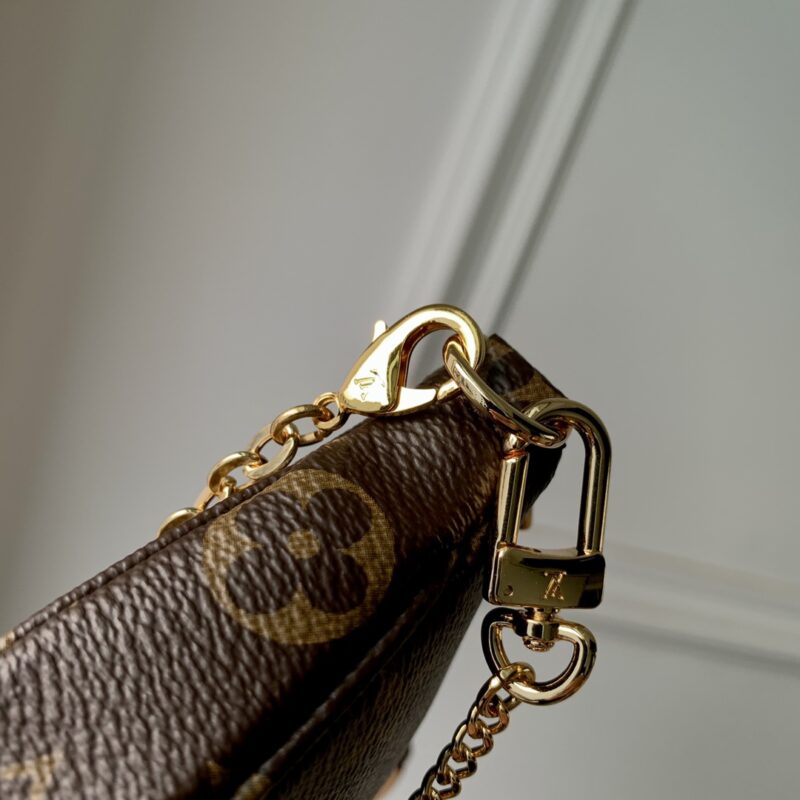 Louis Vuitton Pochette-M82510-15.5*10.5*4CM - Image 4