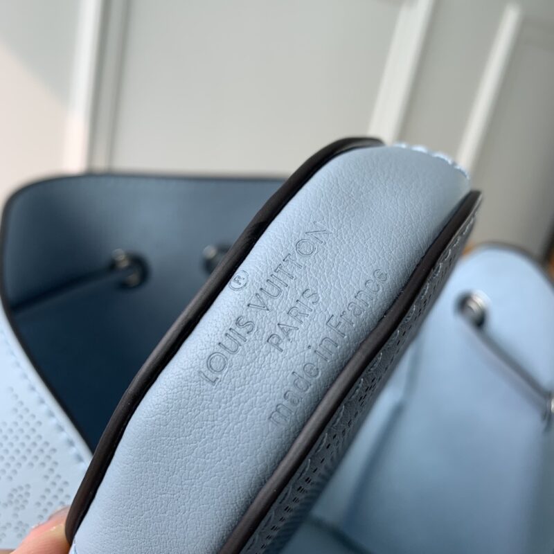 Louis Vuitton Bella Tote Bag-M57201-19*22*14CM - Image 7