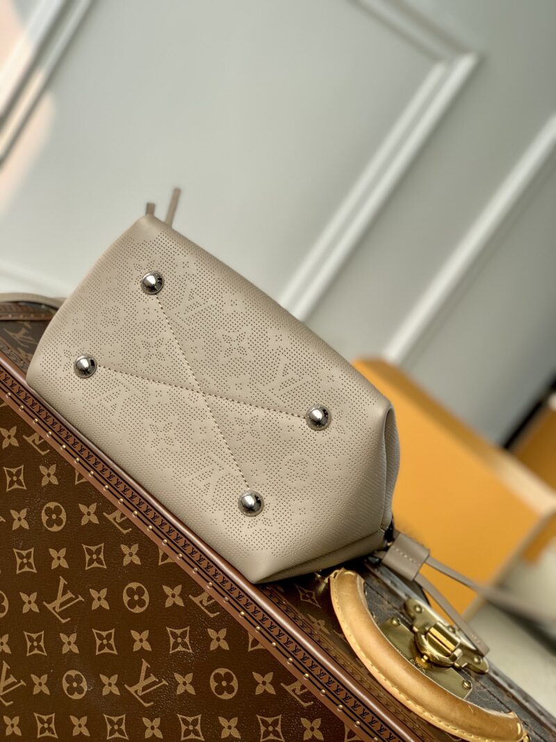 Louis Vuitton Bella Tote Bag-M57201-19*22*14CM - Image 4