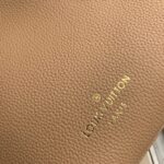 Louis Vuitton On My Side Tote Bag-M21569-30.5*24.5*14CM - Image 9