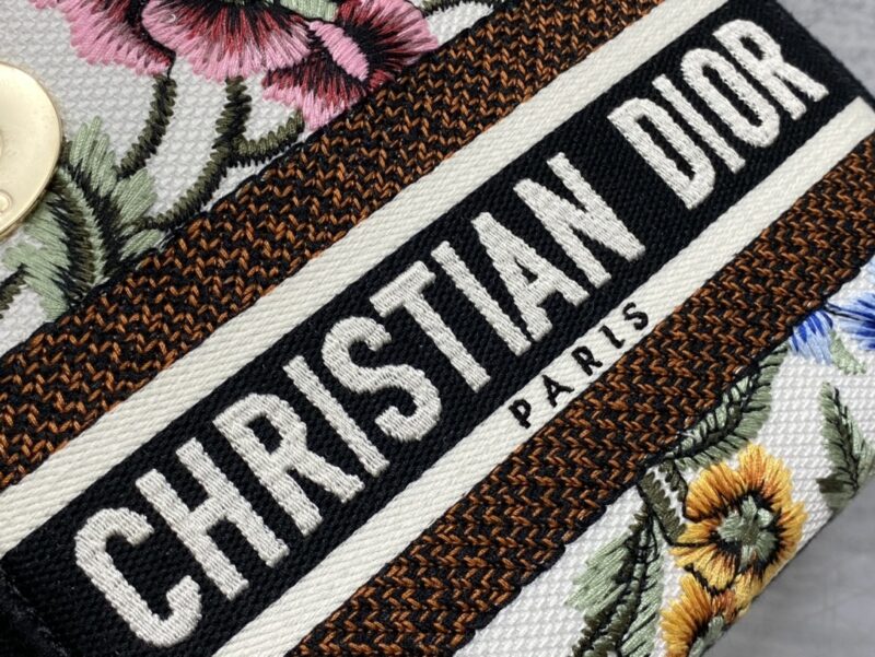 Lady Diro-17*15*8CM - Image 4