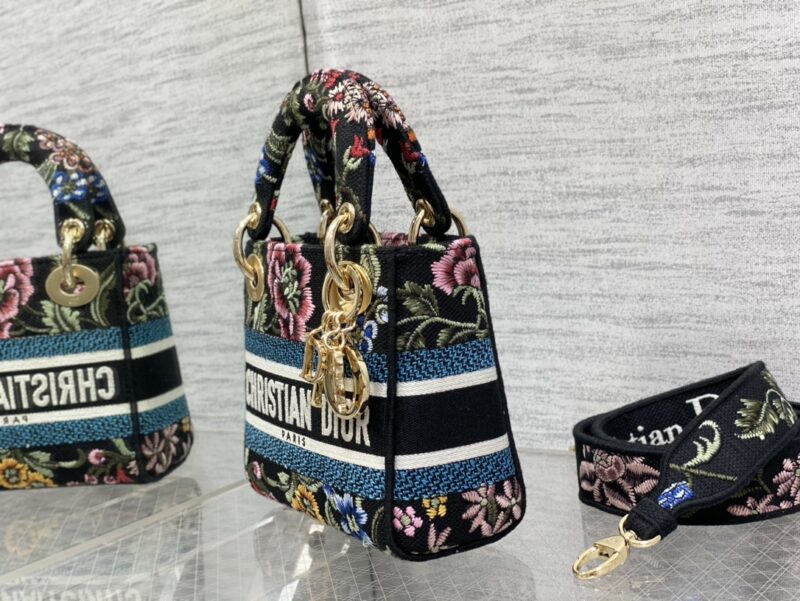 Lady Diro-17*15*8CM - Image 6