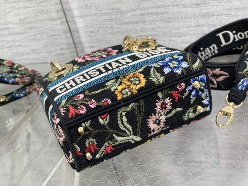 Lady Diro-17*15*8CM - Image 7