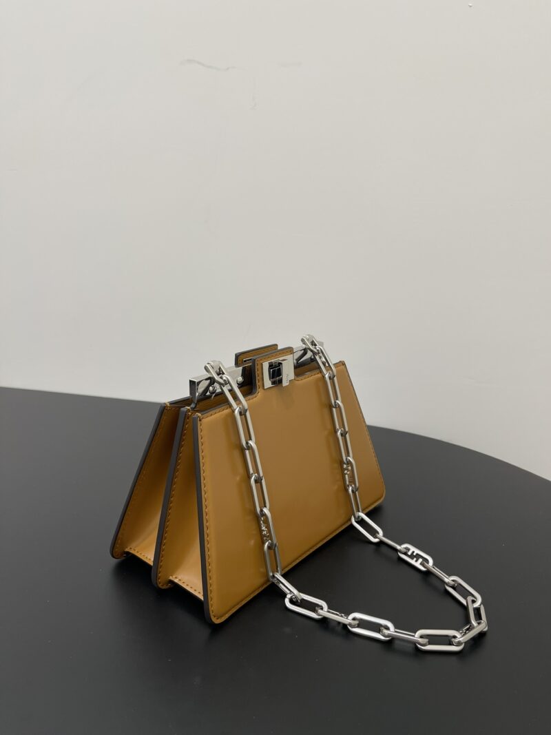 Fendi Peekaboo ISeeU-20.5x11x14CM - Image 2