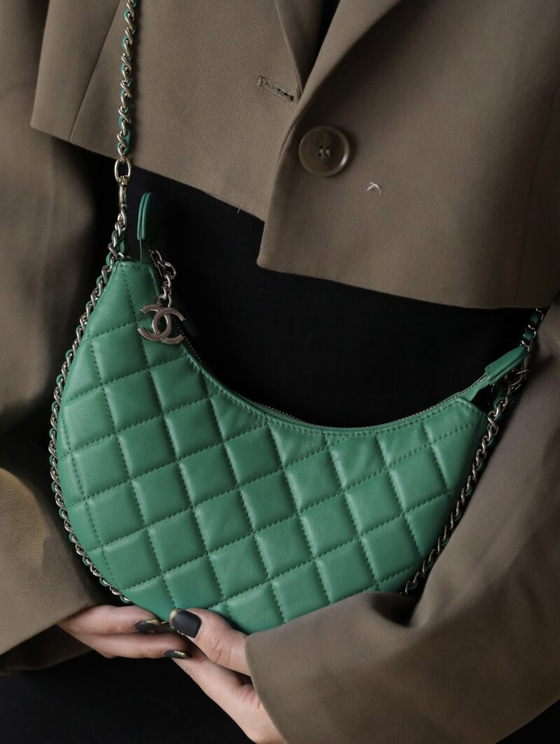 Ch@nel 23SS Moon Bag-16*10/22*14CM - Image 9