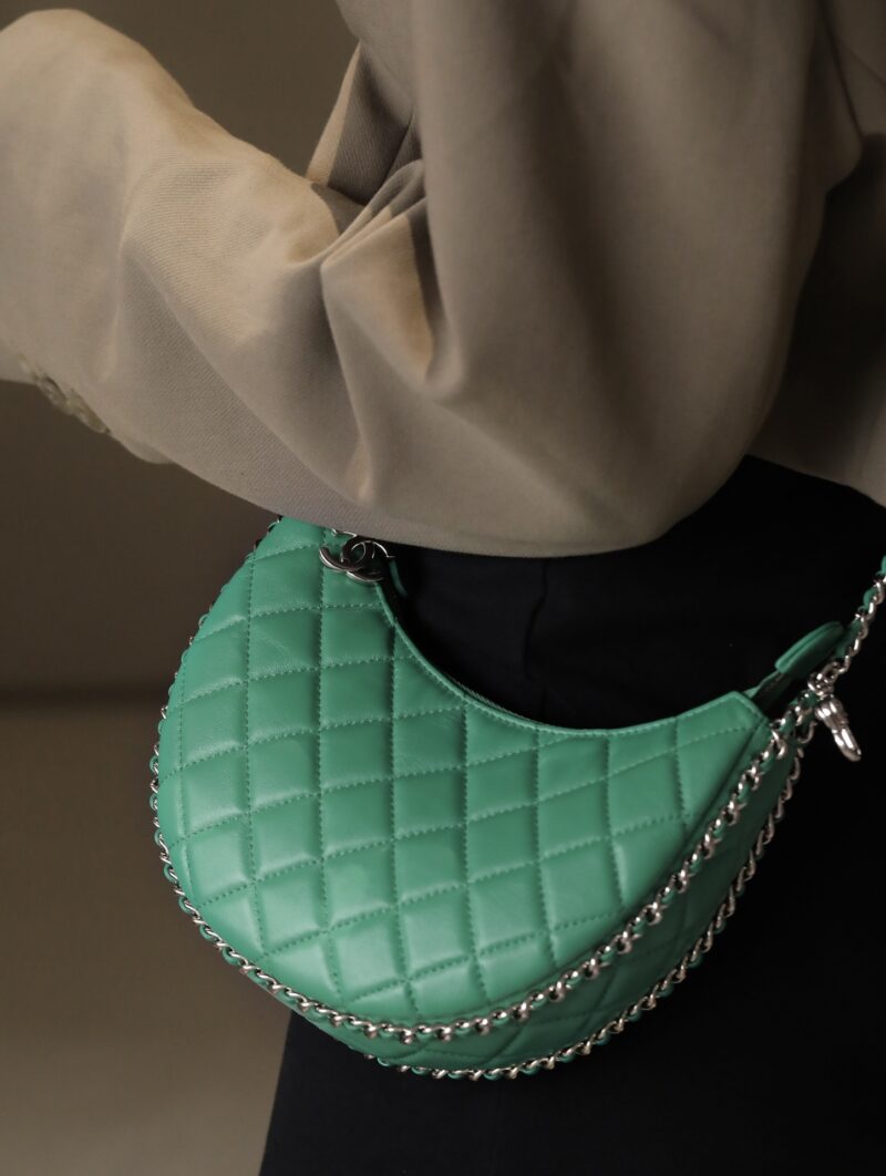 Ch@nel 23SS Moon Bag-16*10/22*14CM - Image 13