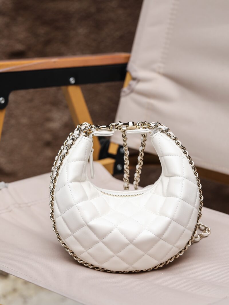 Ch@nel 23SS Moon Bag-16*10/22*14CM - Image 12