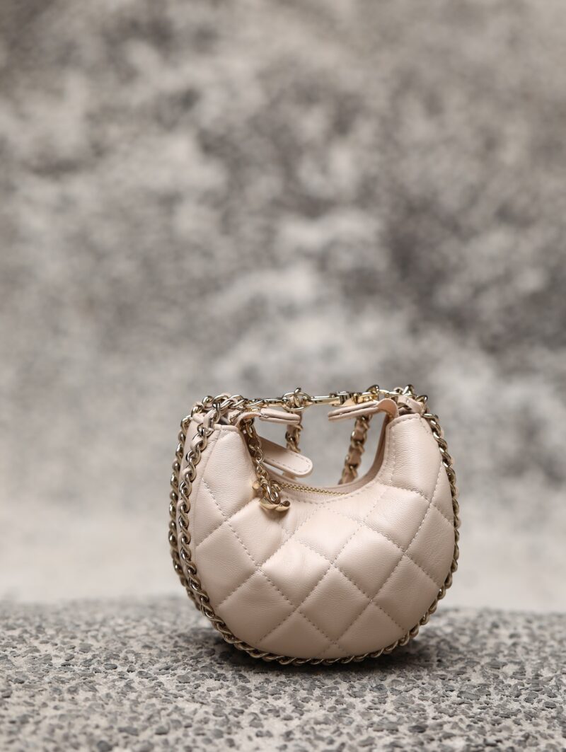 Ch@nel 23SS Moon Bag-16*10/22*14CM - Image 3