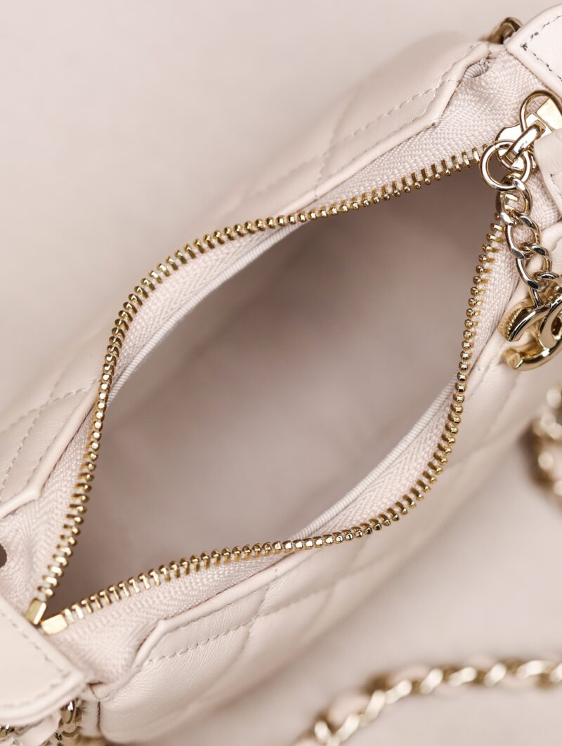 Ch@nel 23SS Moon Bag-16*10/22*14CM - Image 9