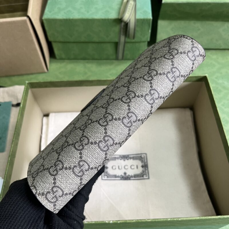 Gucci Strawberry Wristlet Bag-20*13.2*2CM - Image 2