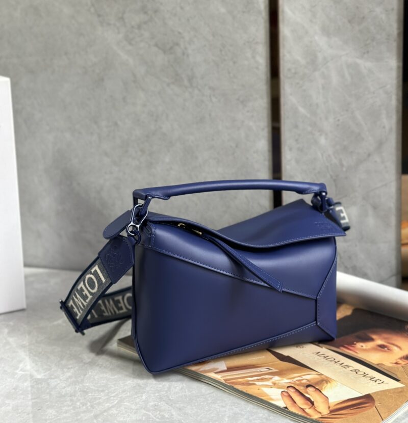 Lowee Puzzle Small Bag-24*10*14CM - Image 4