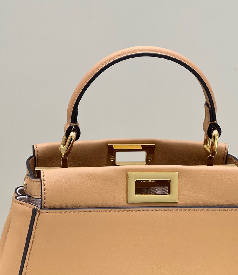 Fendi PeekabooTote-23CM - Image 6