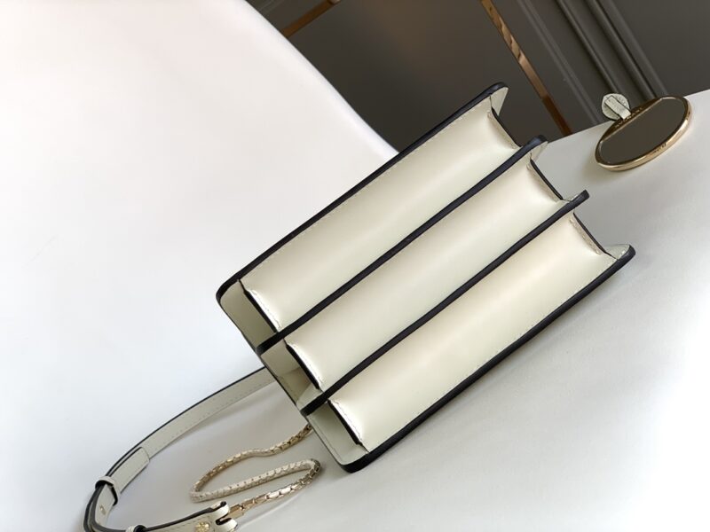 Bvlgari Serpenti Forever Bag-18*15*9.5CM - Image 4