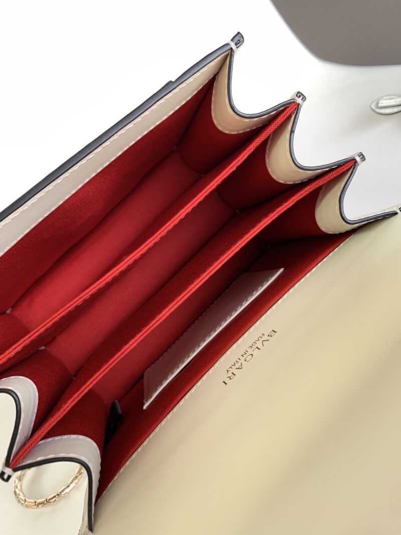 Bvlgari Serpenti Forever Bag-18*15*9.5CM - Image 8