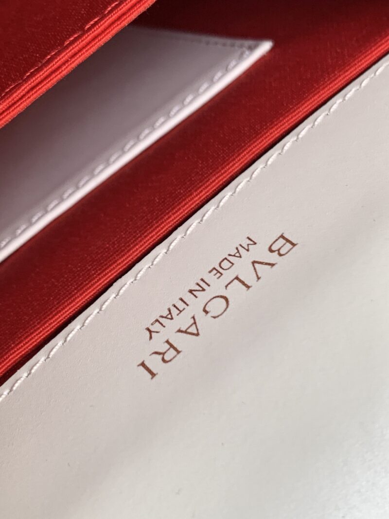 Bvlgari Serpenti Forever Bag-18*15*9.5CM - Image 9