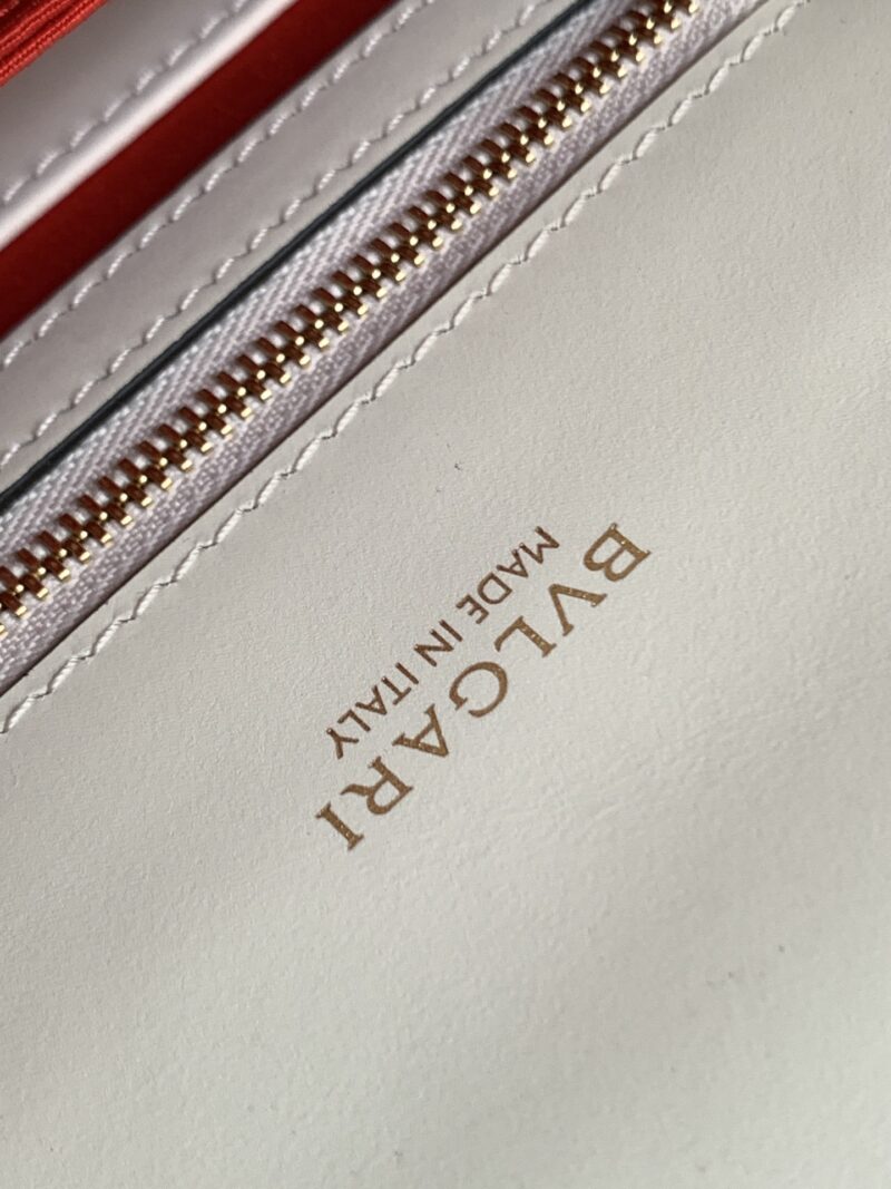 Bvlgari Serpenti Forever Bag-22.5*18.5*1CM - Image 9