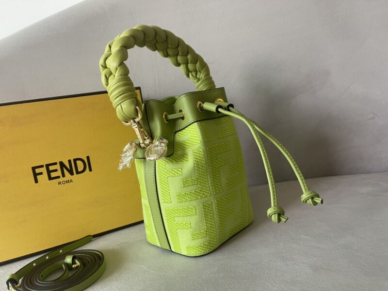 Fendi Mini Mon Tresor Bag -12x18x10CM - Image 3