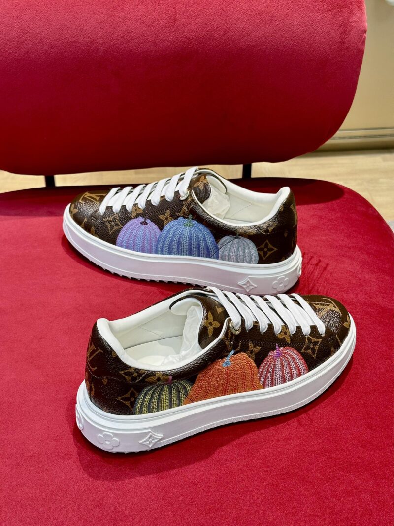 Louis Vuitton Time Out Sneaker - Image 4