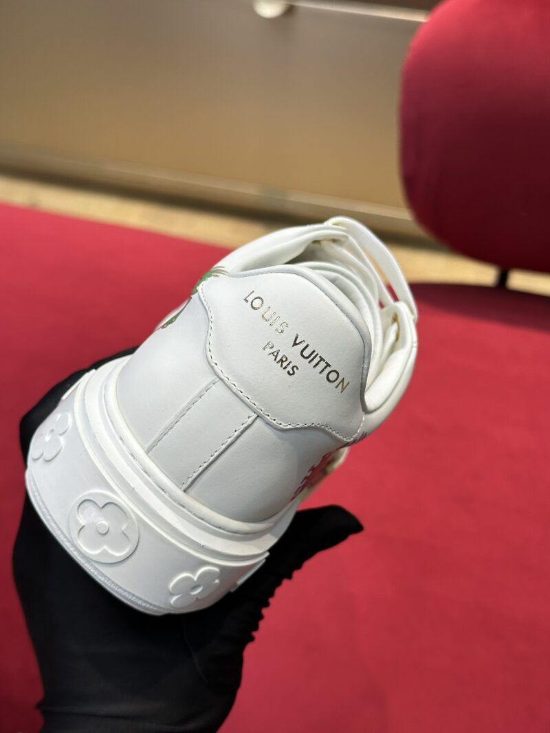 Louis Vuitton Time Out Sneaker - Image 8