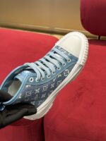 Louis Vuitton Squad Sneaker - Image 4