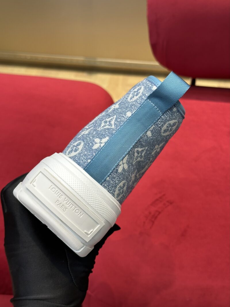 Louis Vuitton Squad Sneaker - Image 8