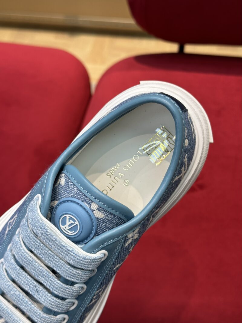 Louis Vuitton Squad Sneaker - Image 7