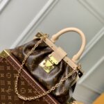 Louis Vuitton M46544 Monogram Clutch -28*14*10CM