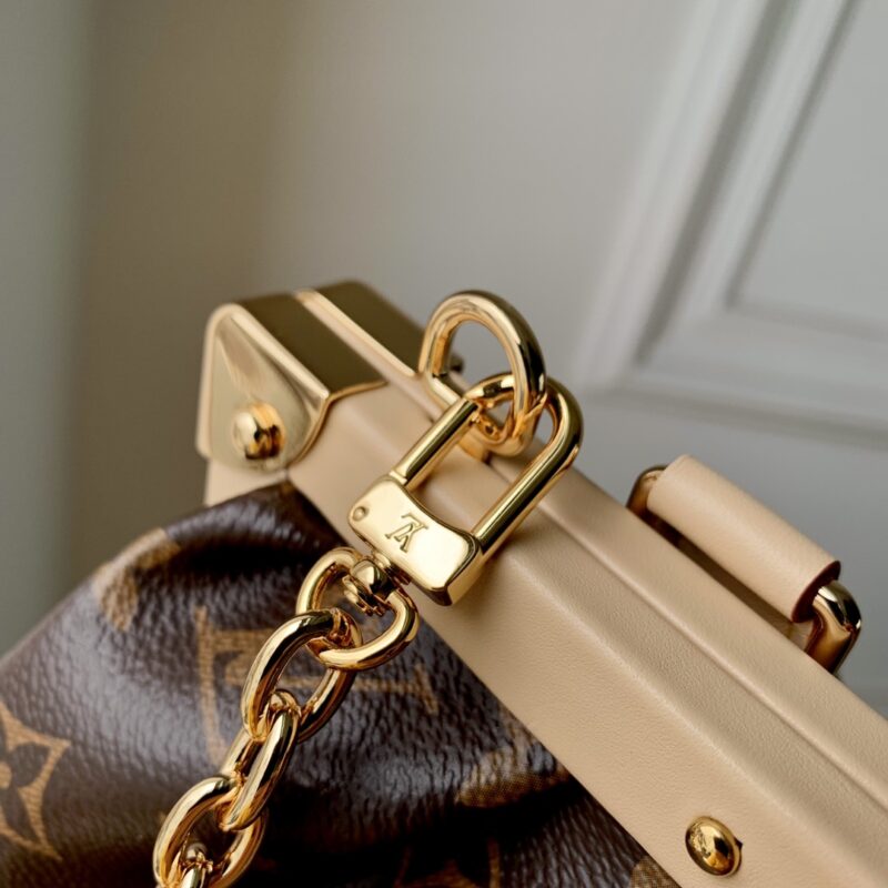 Louis Vuitton M46544 Monogram Clutch -28*14*10CM - Image 5