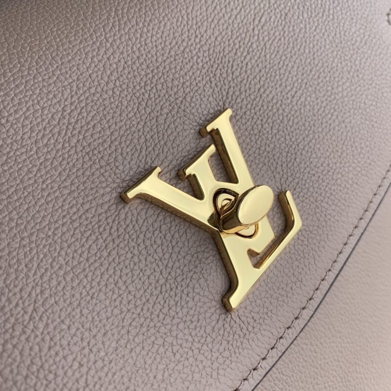 Louis Vuitton Lockme Ever M51395-31*46*17CM - Image 8