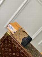 Louis Vuitton Wallet-M81881-12 x 8 x 0.8CM