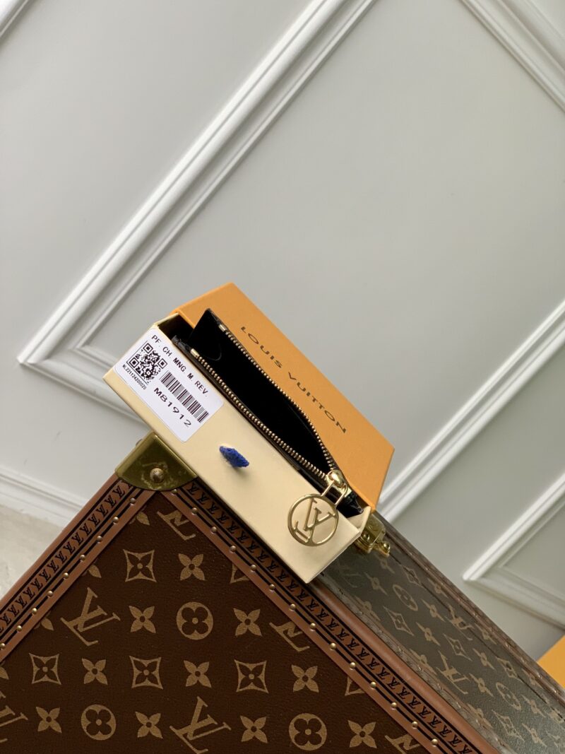 Louis Vuitton Wallet-M81881-12 x 8 x 0.8CM - Image 4