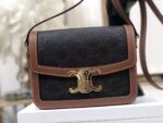 Celin Triomphe Shoulder Bag-18.5X 14 X 6CM
