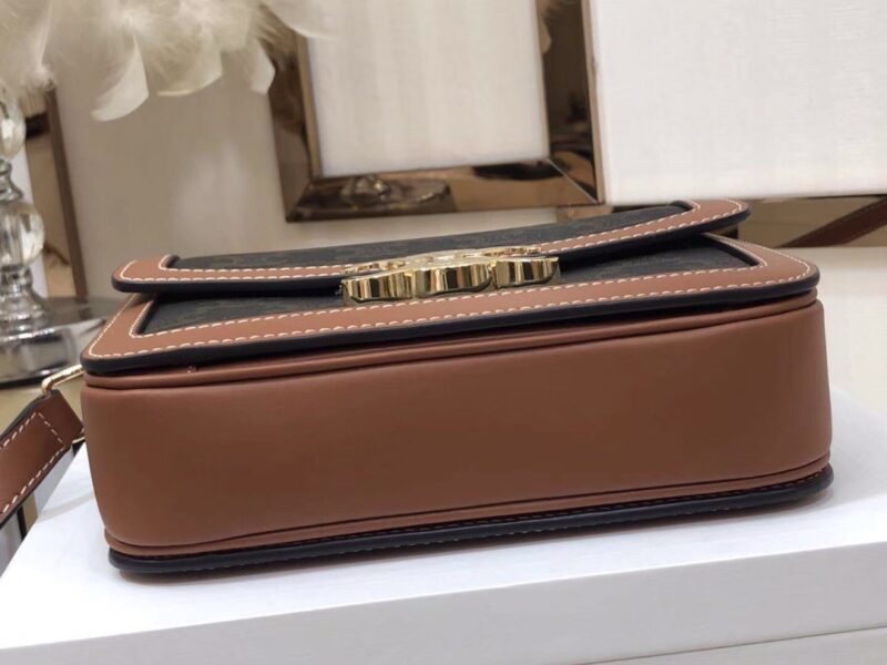 Celin Triomphe Shoulder Bag-18.5X 14 X 6CM - Image 8