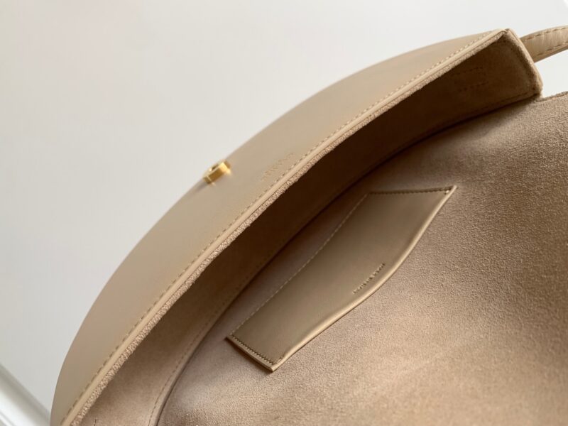 Celina Besace Triomphe Bag-23*13.5**6CM - Image 8