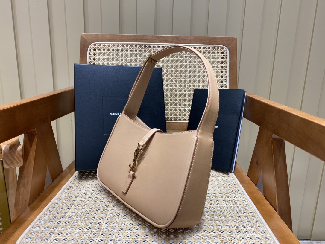 yslbag-3223453reerewr_3_.jpg YSL Le5A7 Vintage Bag-25X14X6CM - Image 1