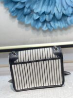 YSL Niki Bag-22x16.5x7.5CM - Image 4