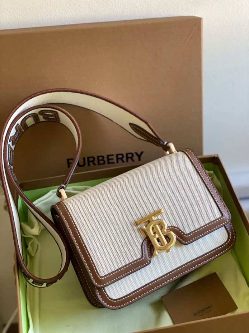 Burberry Small Quilted TB Bag-21*6*16CM - Image 7