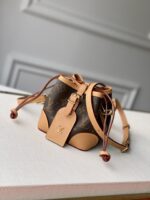 Louis Vuitton Mini Bucket-12*12*12CM