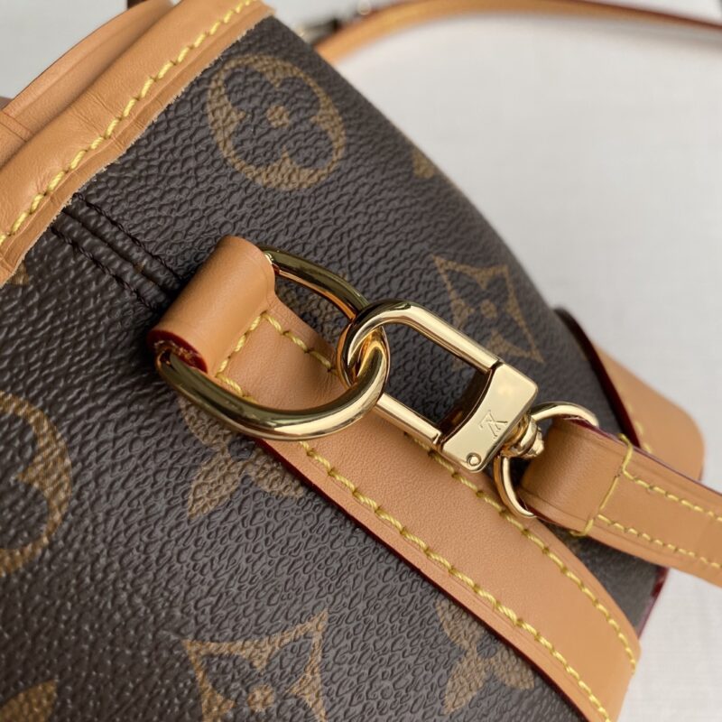 Louis Vuitton Mini Bucket-12*12*12CM - Image 4