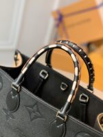 Louis Vuitton Small Onthego Handbag-35*28*15CM - Image 5