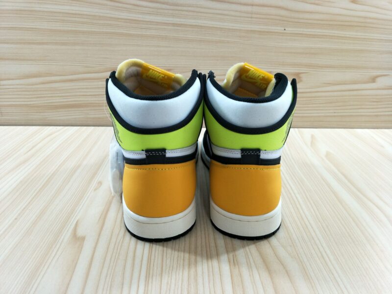 AIR JORDAN 1 RETRO HIGH OG 'VOLT GOLD' 555088-118 - Image 8