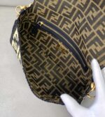 FendI Medium Baguette Bag-26x15x4CM - Image 9