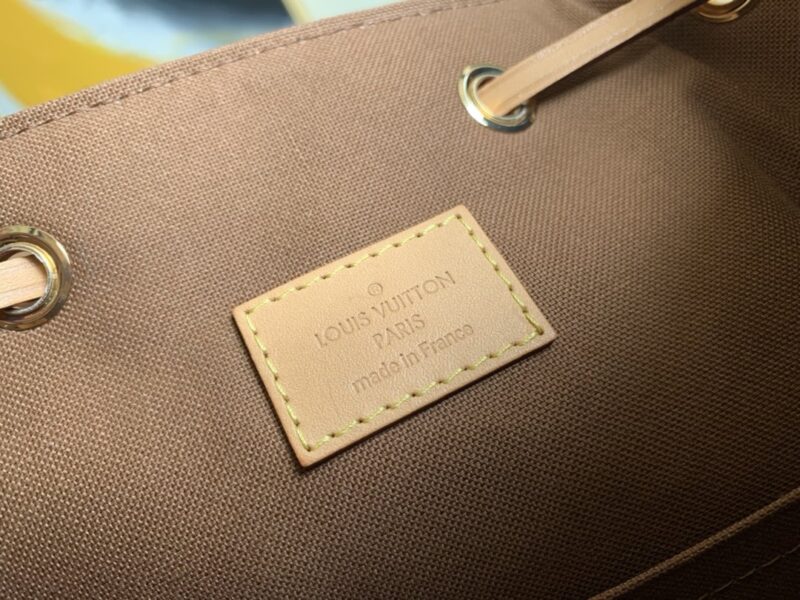 Louis Vuitton Montsouris Backpack-27.5 x 33.0 x 14.CM - Image 9