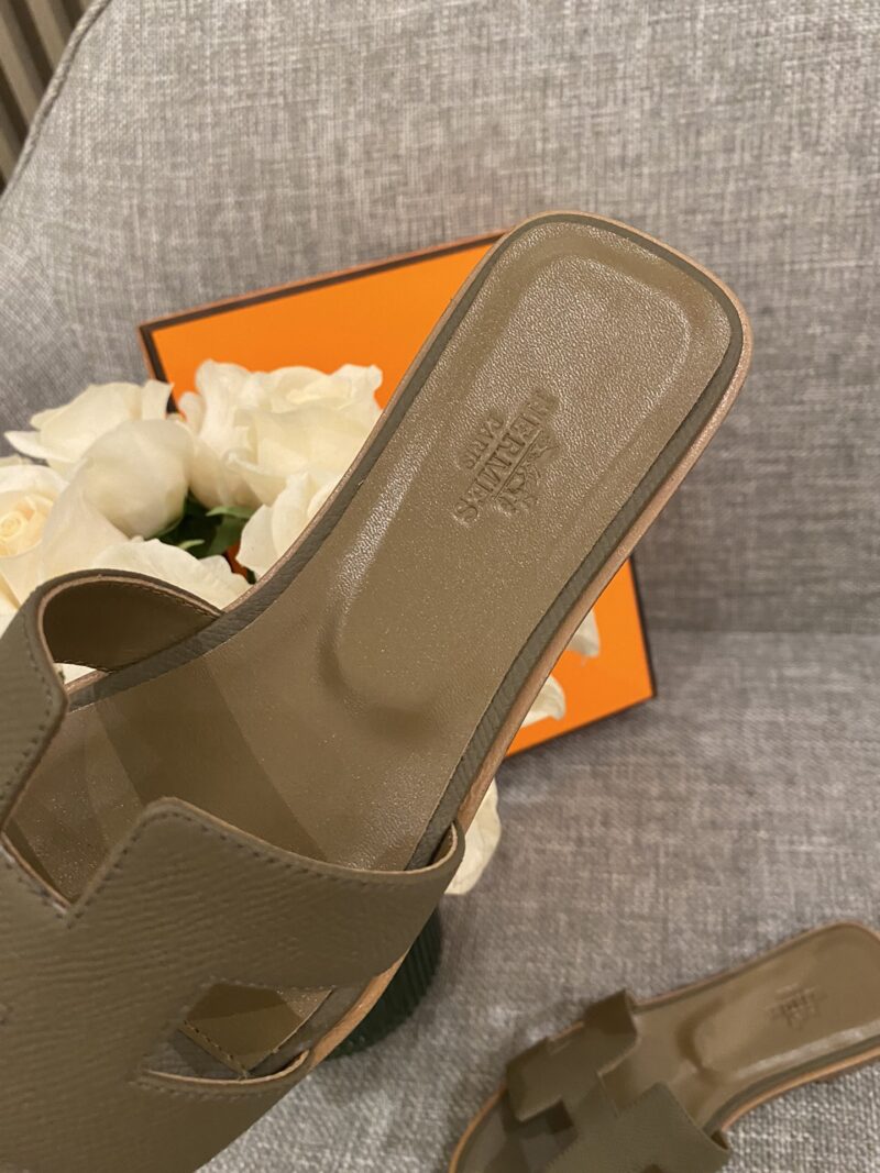 Hermes Slippers In Caviar Leather - Image 6