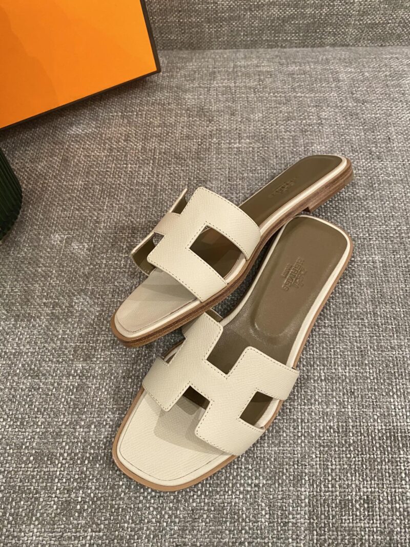 Hermes Slippers In Caviar Leather - Image 2