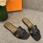 Hermes Slippers In Caviar Leather